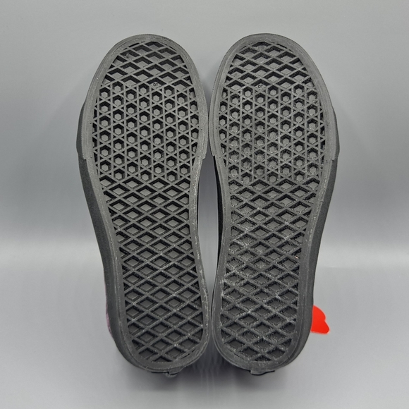 New Vans Old Skool Velvet Sea Fog Purple and Black CUTE Women's Size 5.5 - Picture 8 of 9